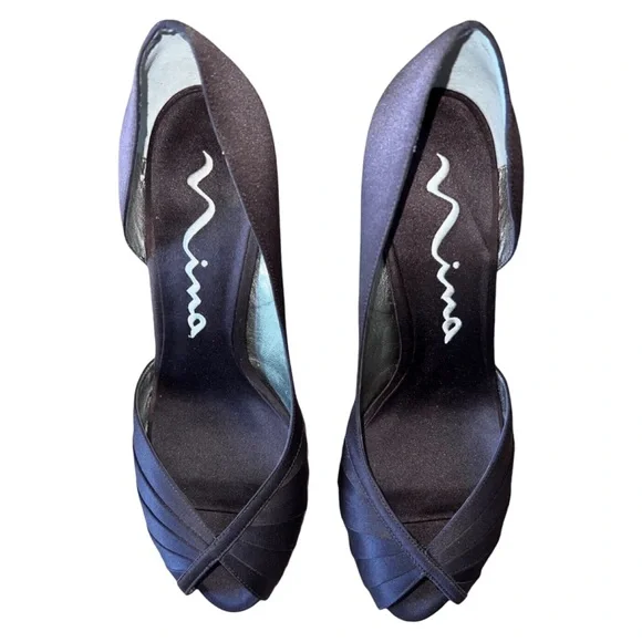 Nina Black Satin Ruched‎ Peep Toe Heels Dress Shoes Women Size 8.5M - Picture 2 of 9